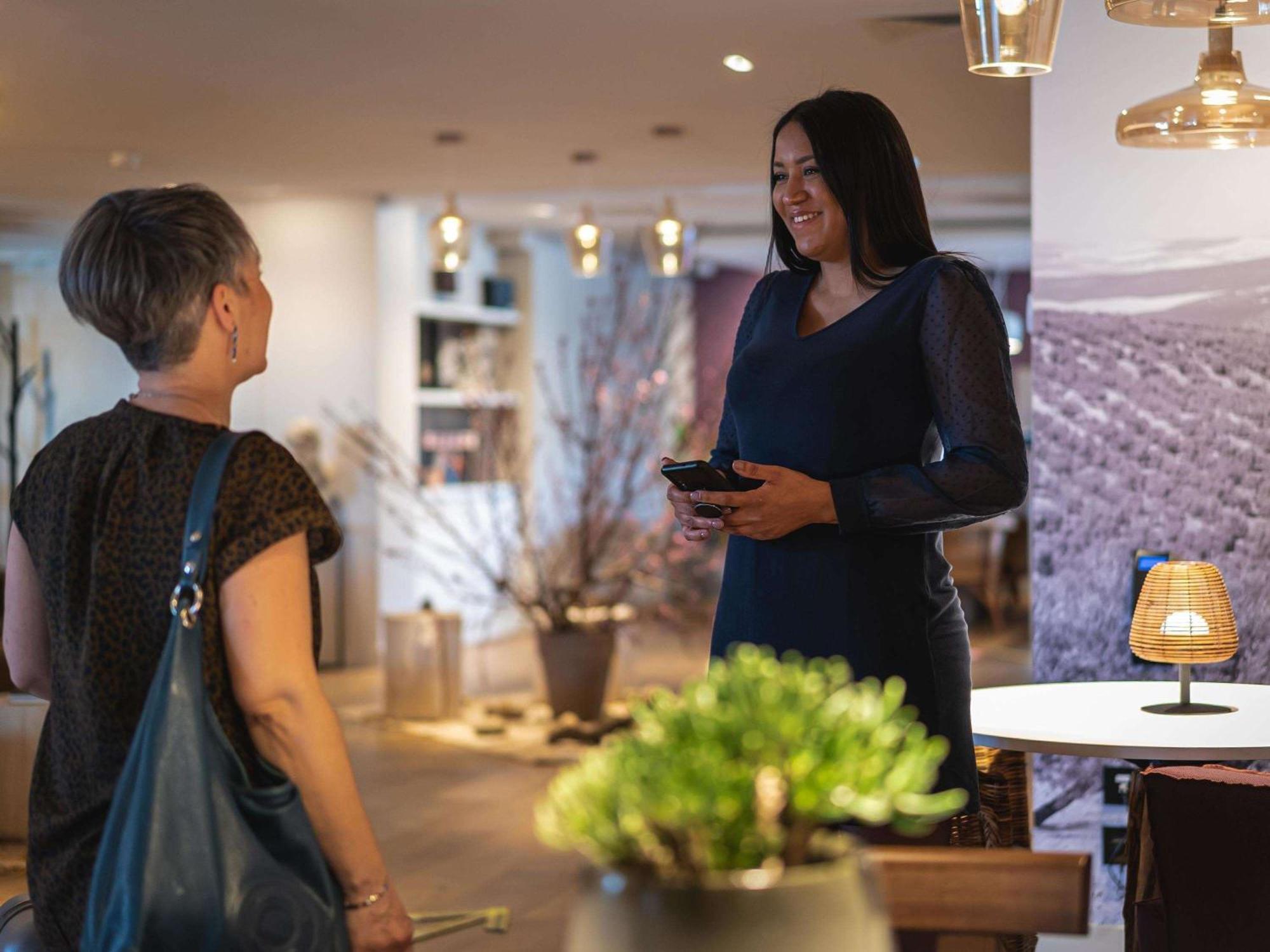 Mercure Valence ヴァランス エクステリア 写真